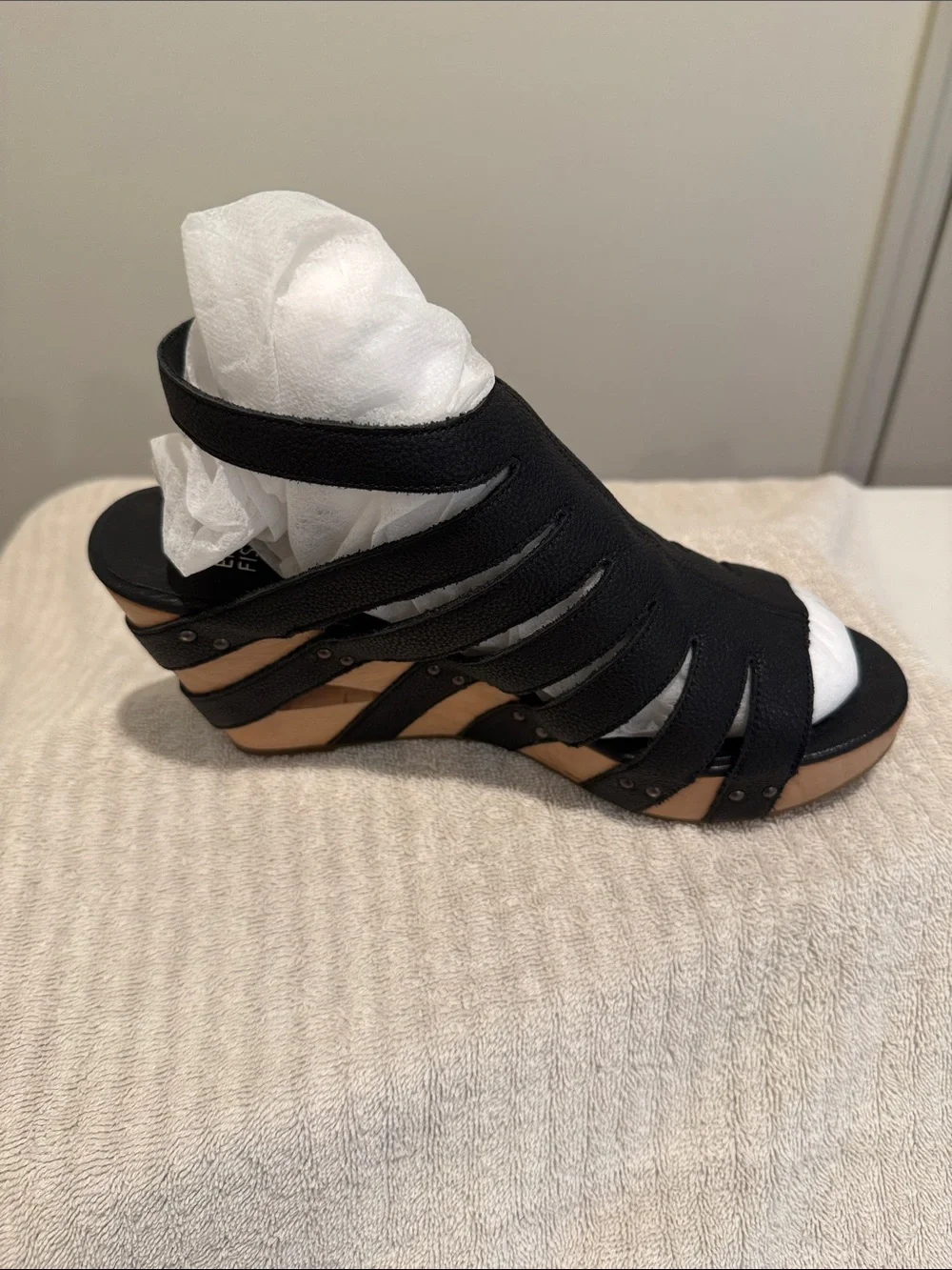 Eileen Fisher Black Leather Strappy Wood Wedge Sandals Summer Formal Wedding 10